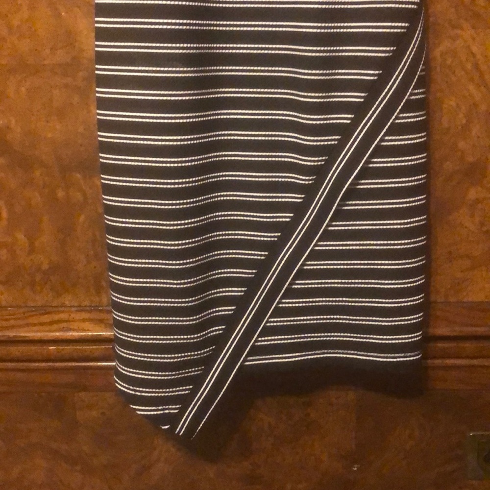 Summer Dress - Picture 3 of 8
